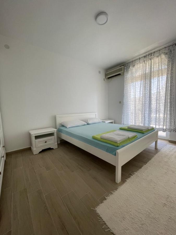 Luna Apartments Budua Esterno foto