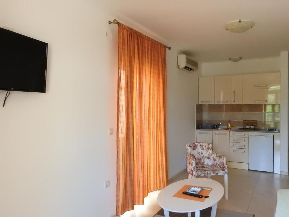 Luna Apartments Budua Esterno foto